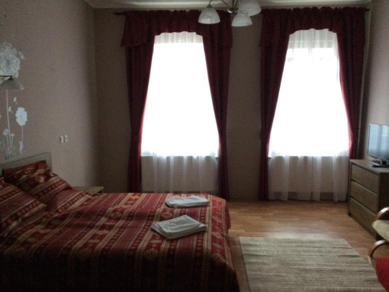 Rigo Lak Apartment Miskolc Bagian luar foto